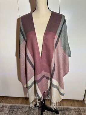 Soft Pink and Gray Fringe Poncho